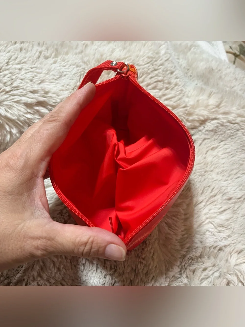 N/A stylish red